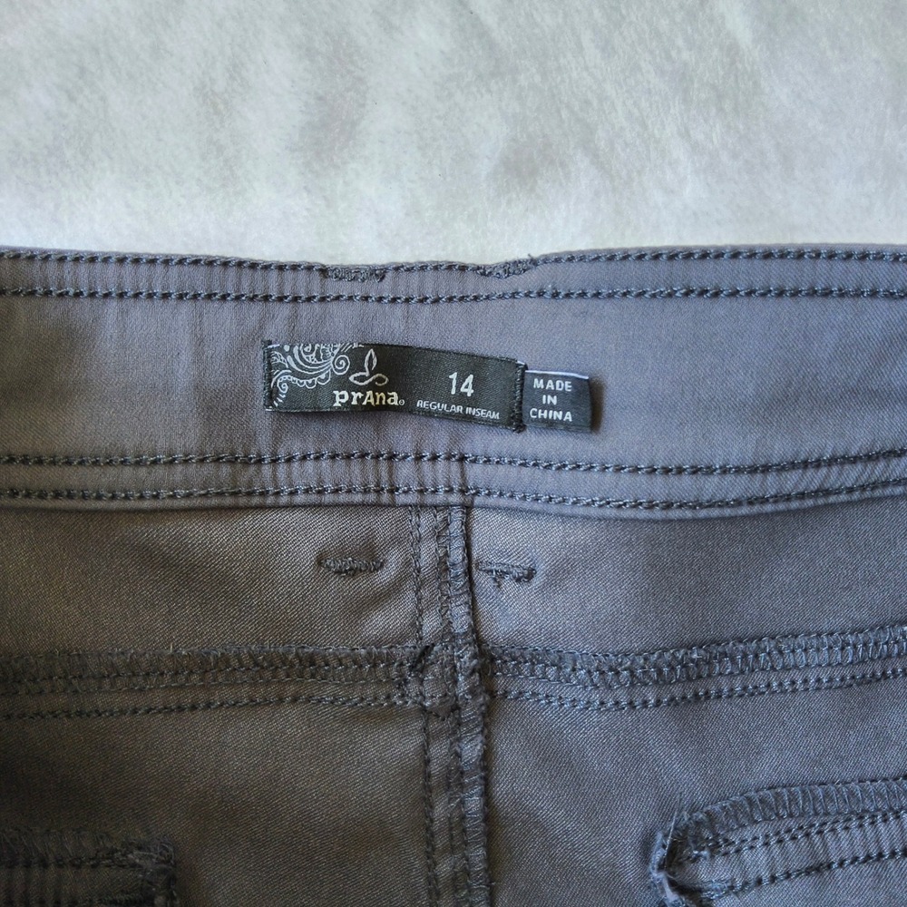 Prana Halle Pants Women 14 Gray Roll Up Straight Leg Hiking Outdoor Stretch Zion - Picture 7 of 11